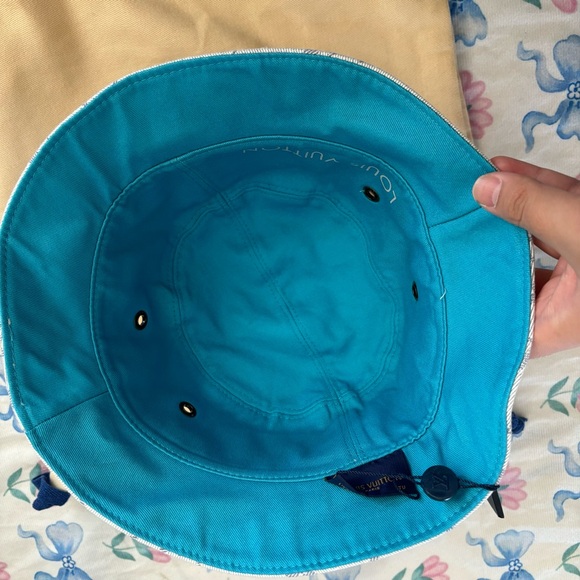Louis Vuitton Monogram Denim Transformable Bob Bucket Hat - Picture 4 of 6